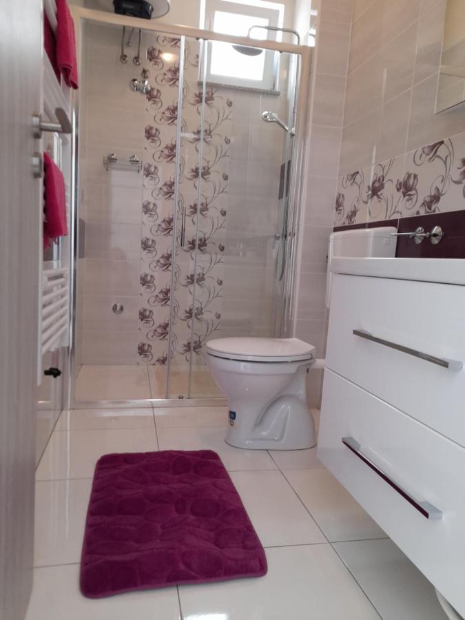 Ml Apartman Сень Екстер'єр фото