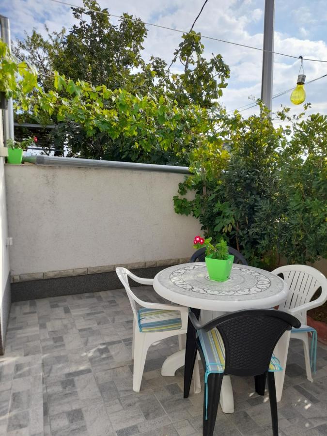 Ml Apartman Сень Екстер'єр фото
