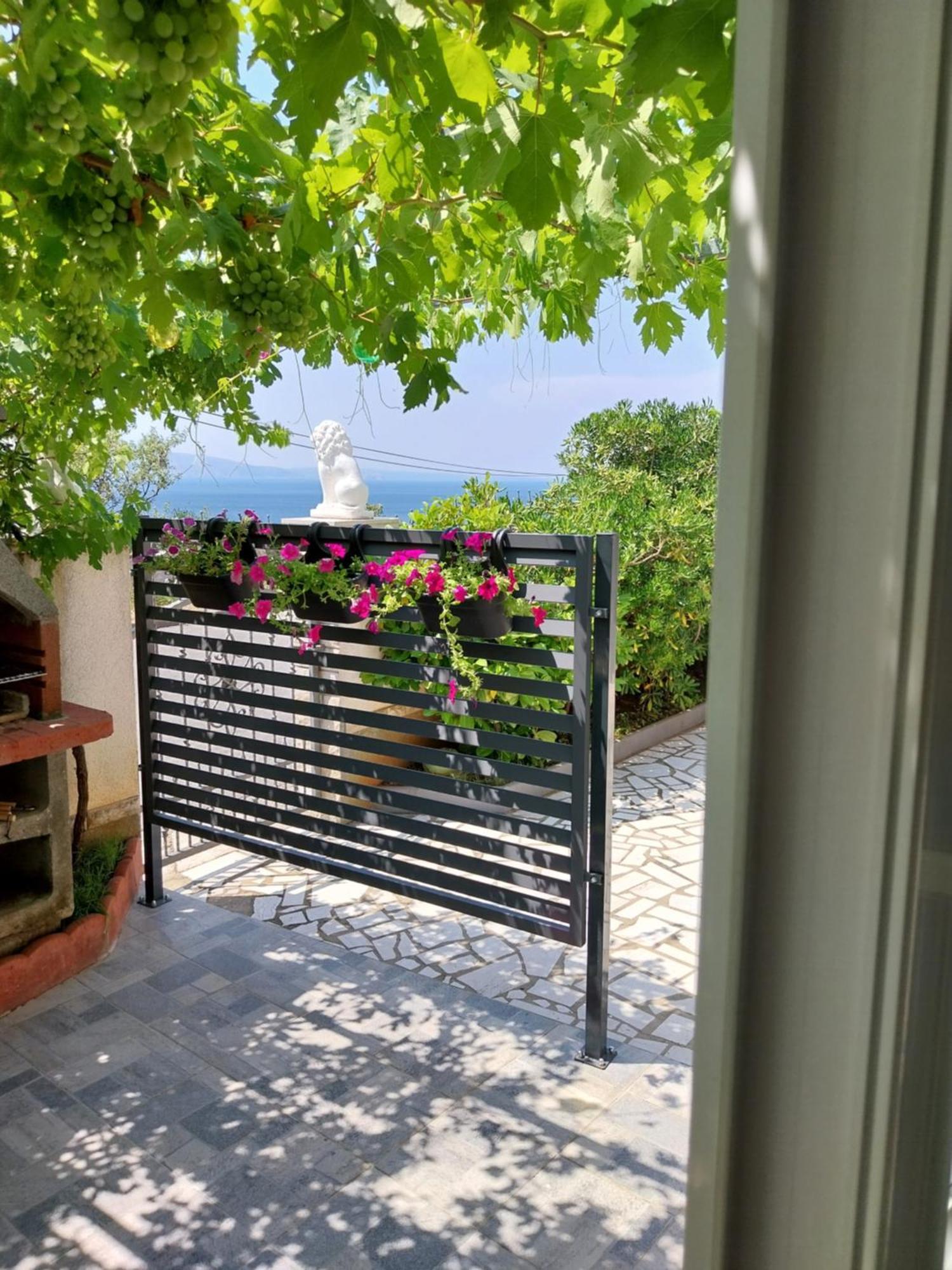 Ml Apartman Сень Екстер'єр фото